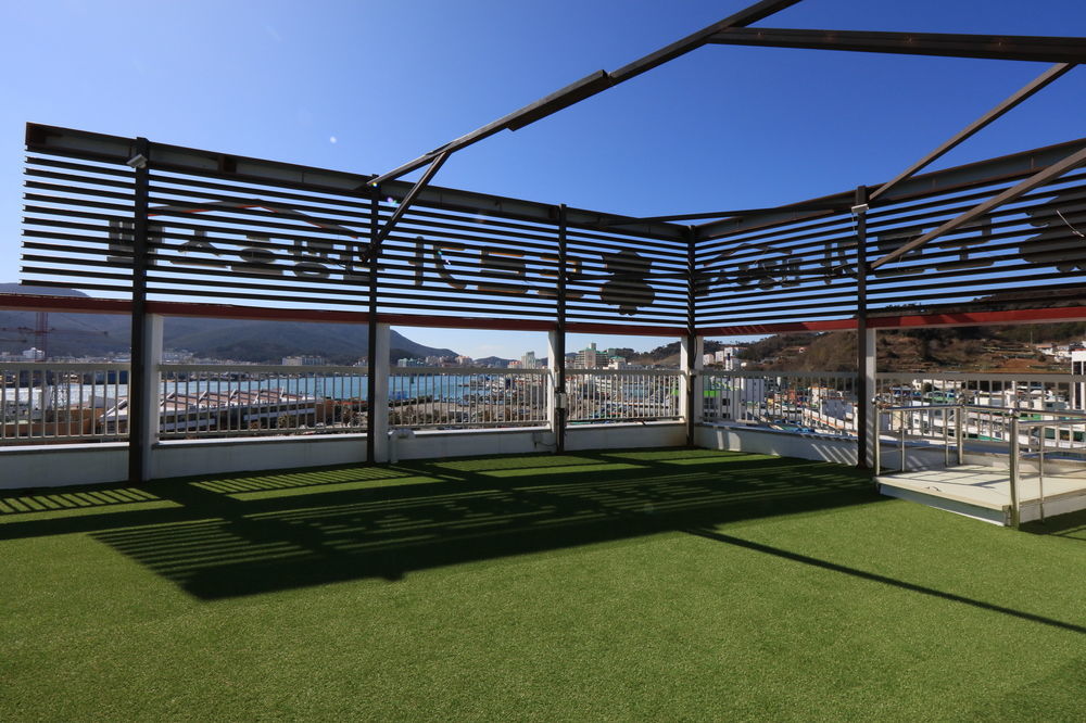Dorcas Tourist Hostel Tongyeong Exterior foto