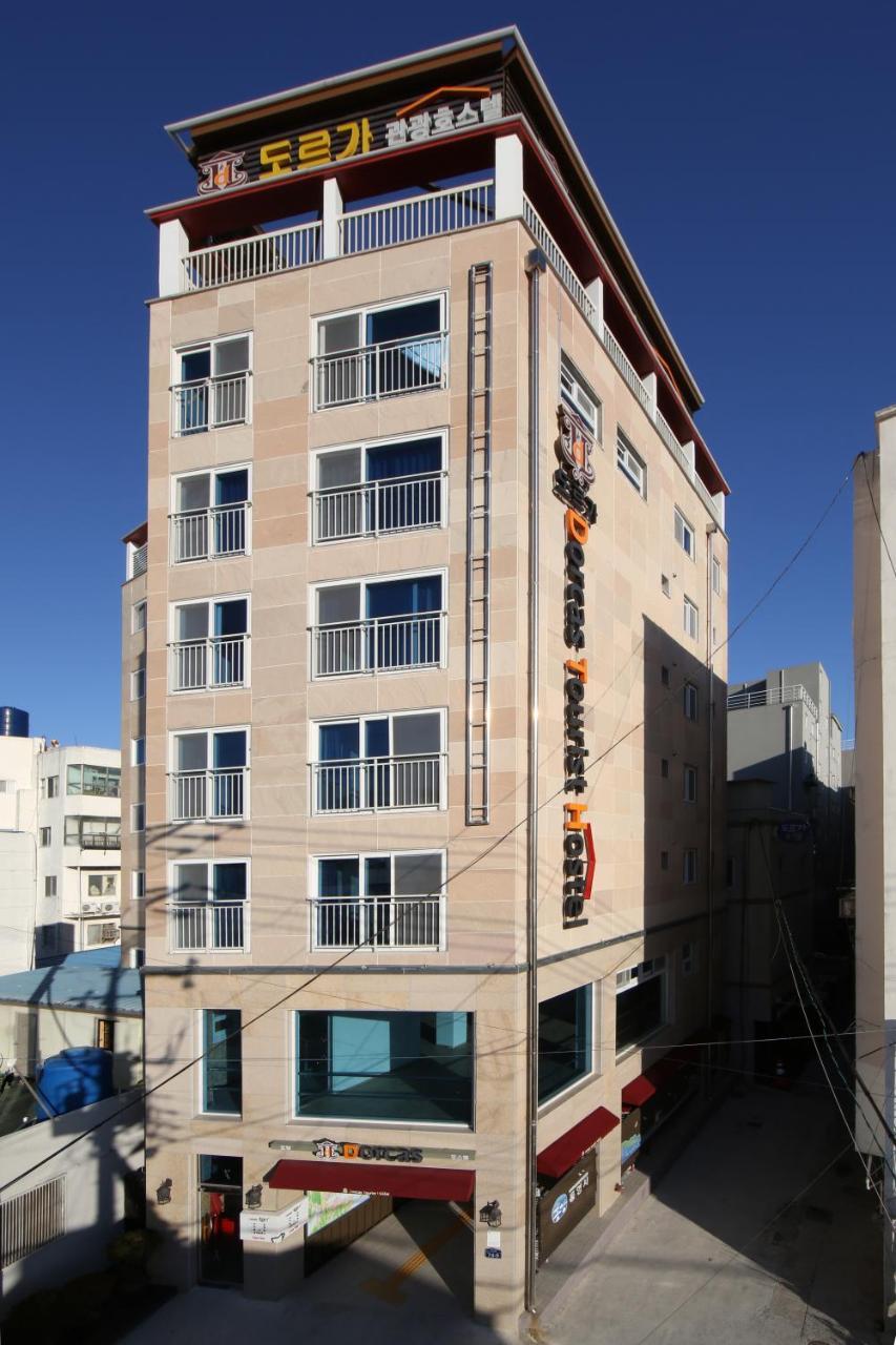 Dorcas Tourist Hostel Tongyeong Exterior foto